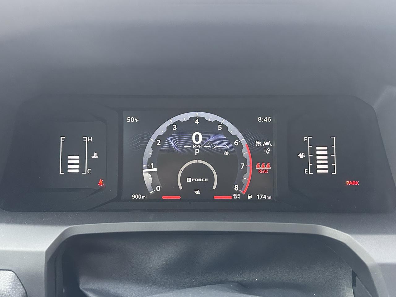 Toyota Tacoma SR5 Double Cab 2026