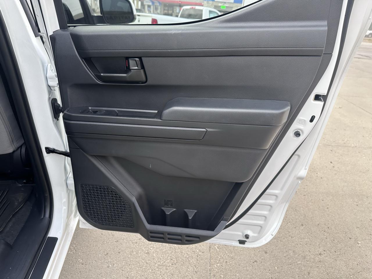 Toyota Tacoma SR5 Double Cab 2026