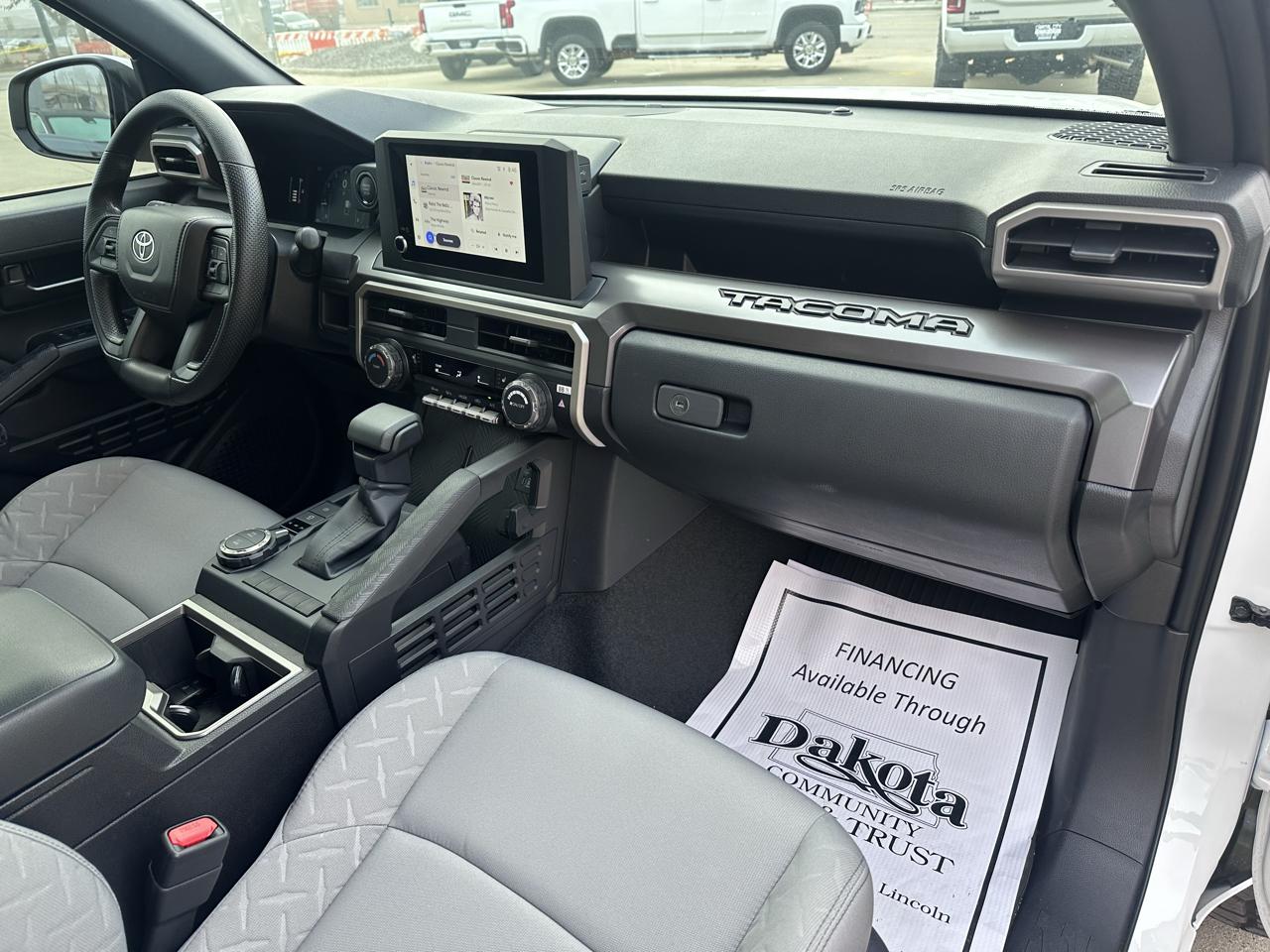 Toyota Tacoma SR5 Double Cab 2026
