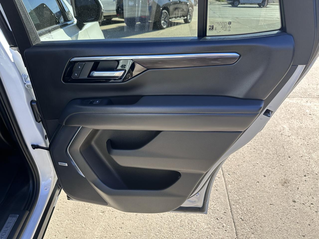 Chevrolet Tahoe Z71 2025