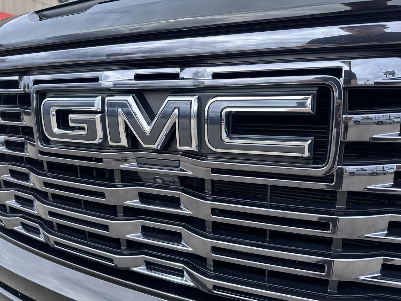 GMC Sierra 1500 Denali Ultimate Crew Cab 4WD 2026