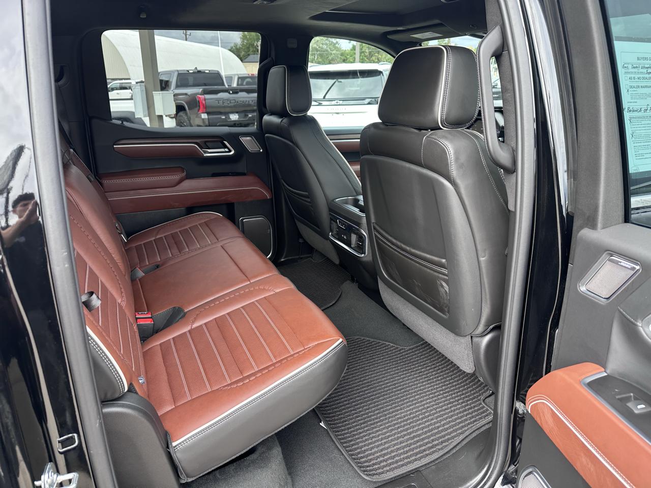 GMC Sierra 1500 Denali Ultimate Crew Cab 4WD 2026