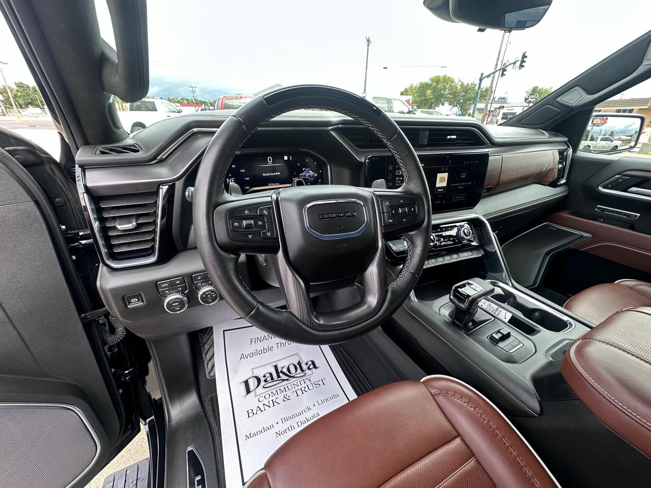 GMC Sierra 1500 Denali Ultimate Crew Cab 4WD 2026
