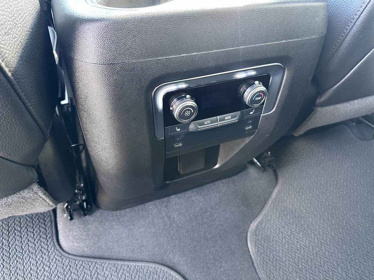 GMC Yukon XL  2026