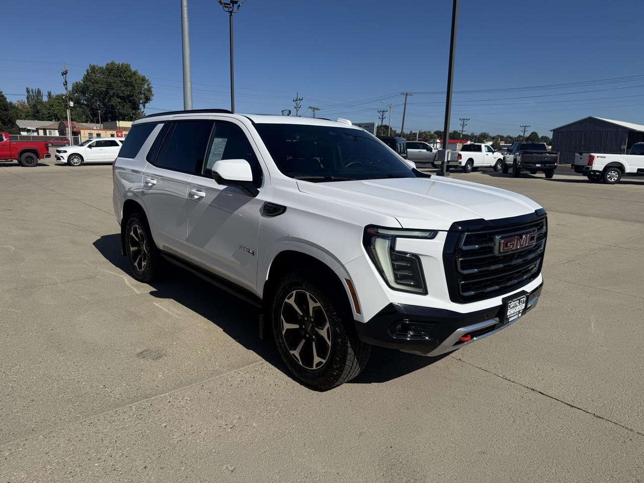 GMC Yukon AT4 4WD 2025