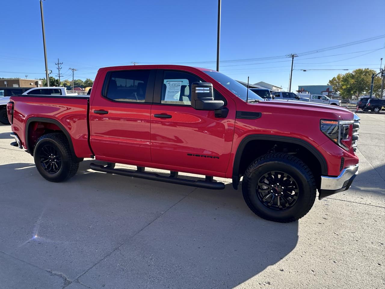 GMC Sierra 1500 Pro Crew Cab Short Box 4WD 2022