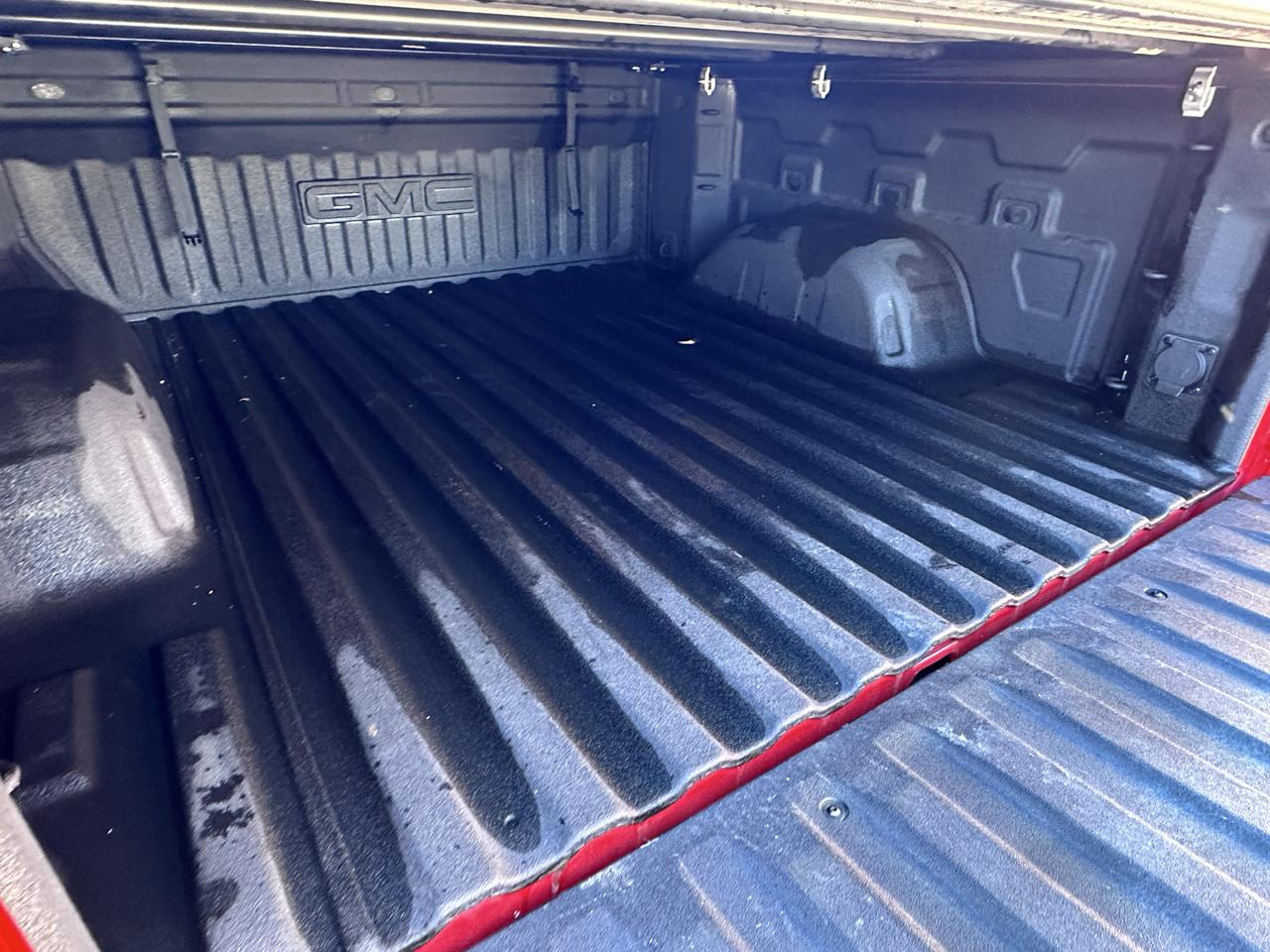 GMC Sierra 1500 Pro Crew Cab Short Box 4WD 2022