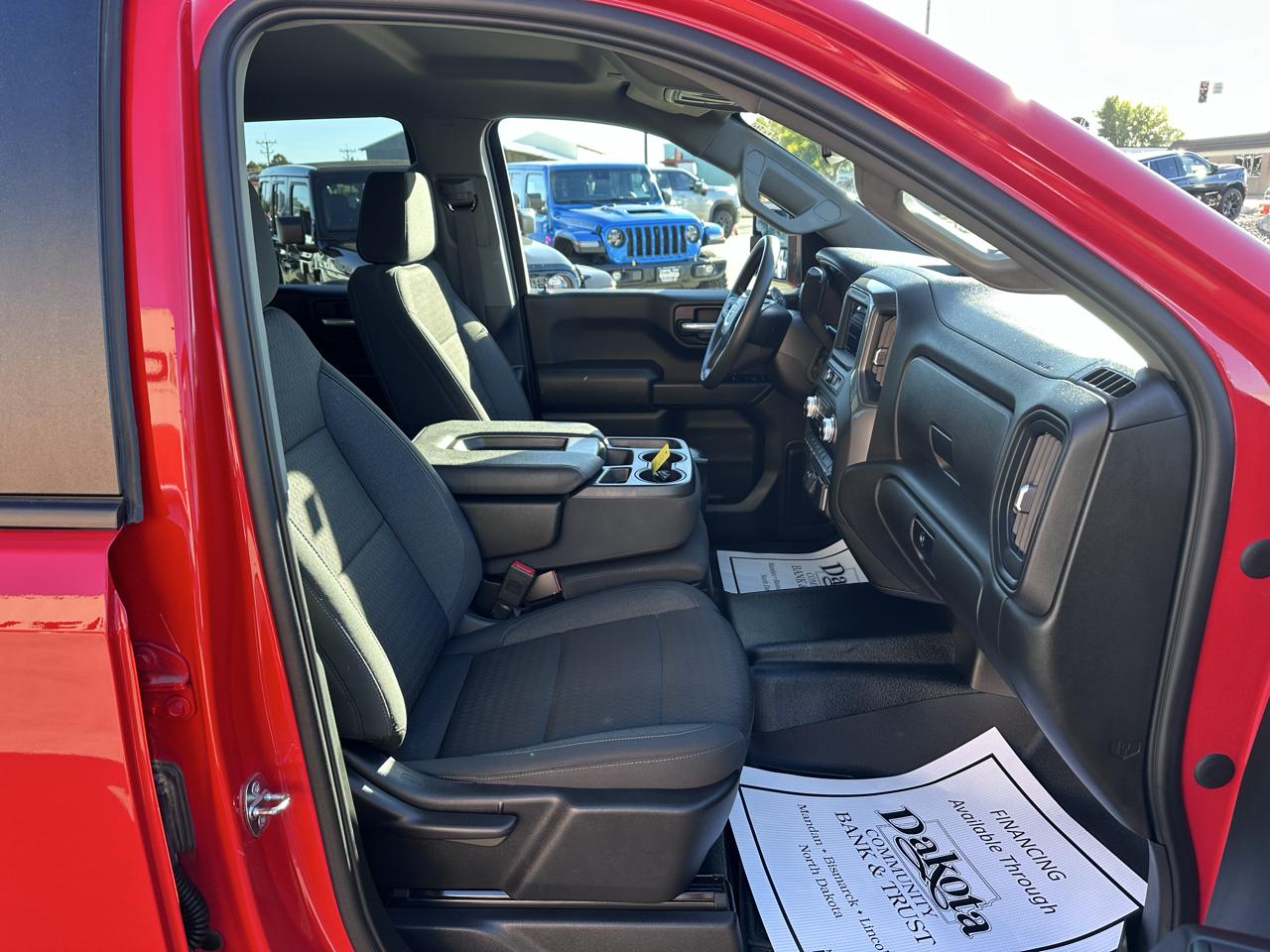 GMC Sierra 1500 Pro Crew Cab Short Box 4WD 2022