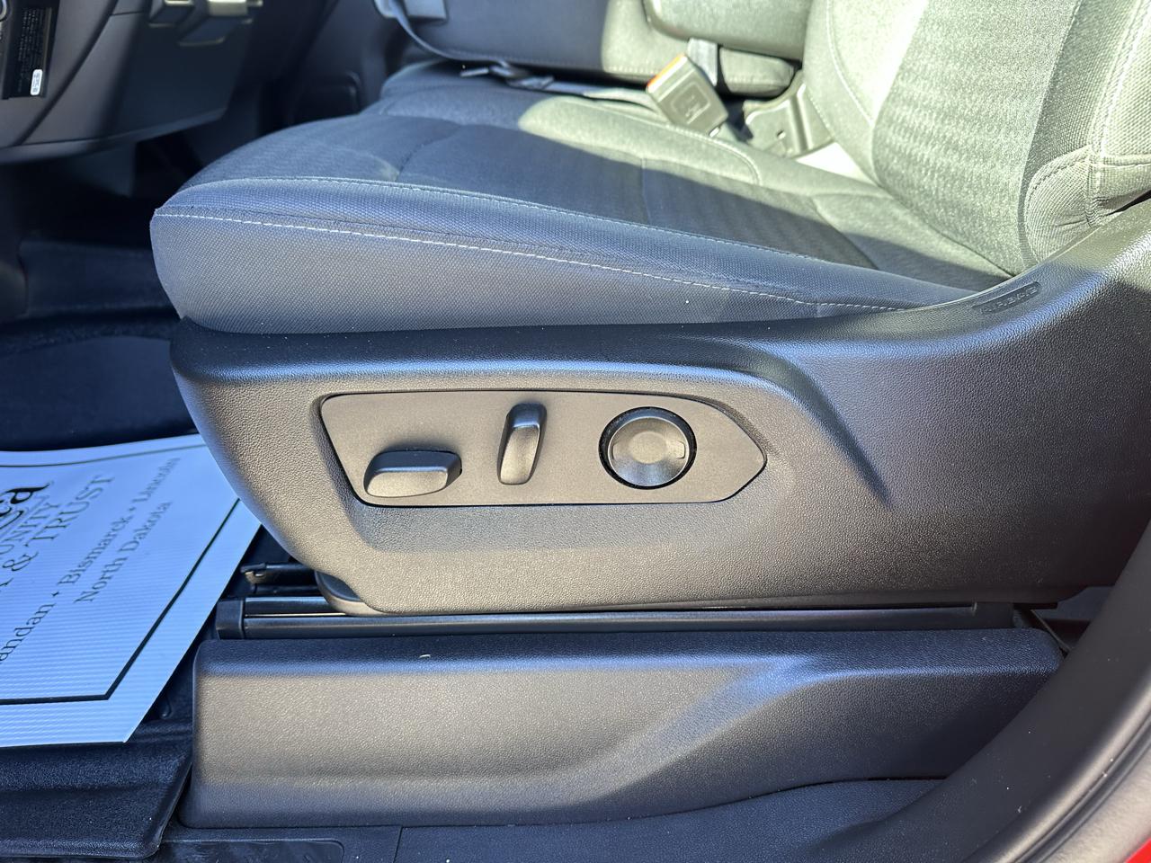 GMC Sierra 1500 Pro Crew Cab Short Box 4WD 2022