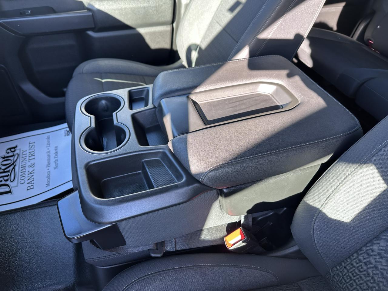 GMC Sierra 1500 Pro Crew Cab Short Box 4WD 2022