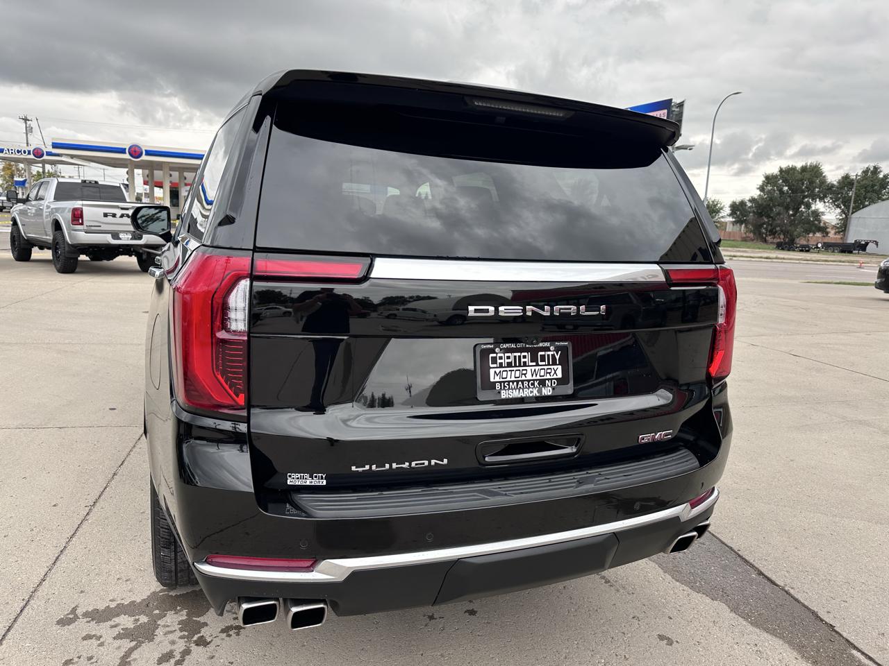 GMC Yukon Denali 4WD 2026