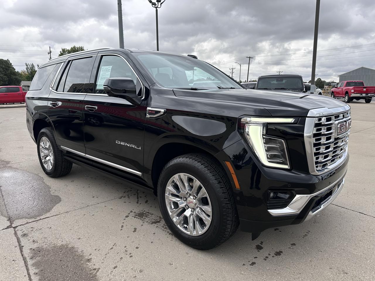 GMC Yukon Denali 4WD 2026