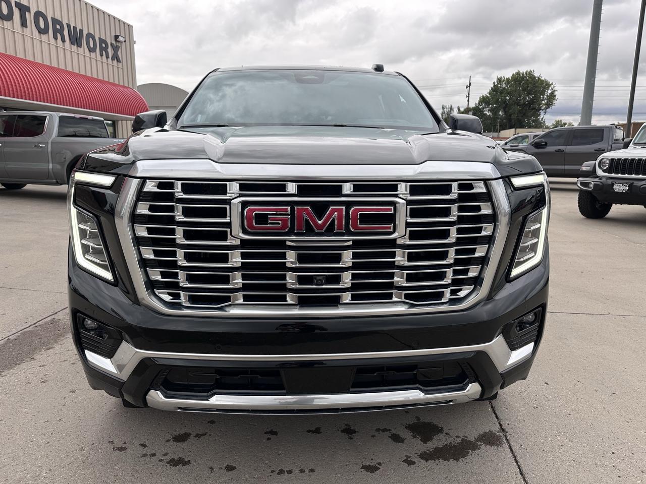 GMC Yukon Denali 4WD 2026