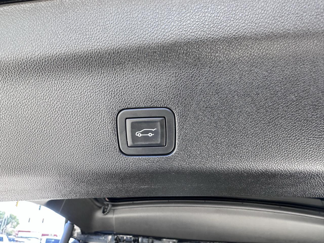 GMC Yukon Denali 4WD 2026