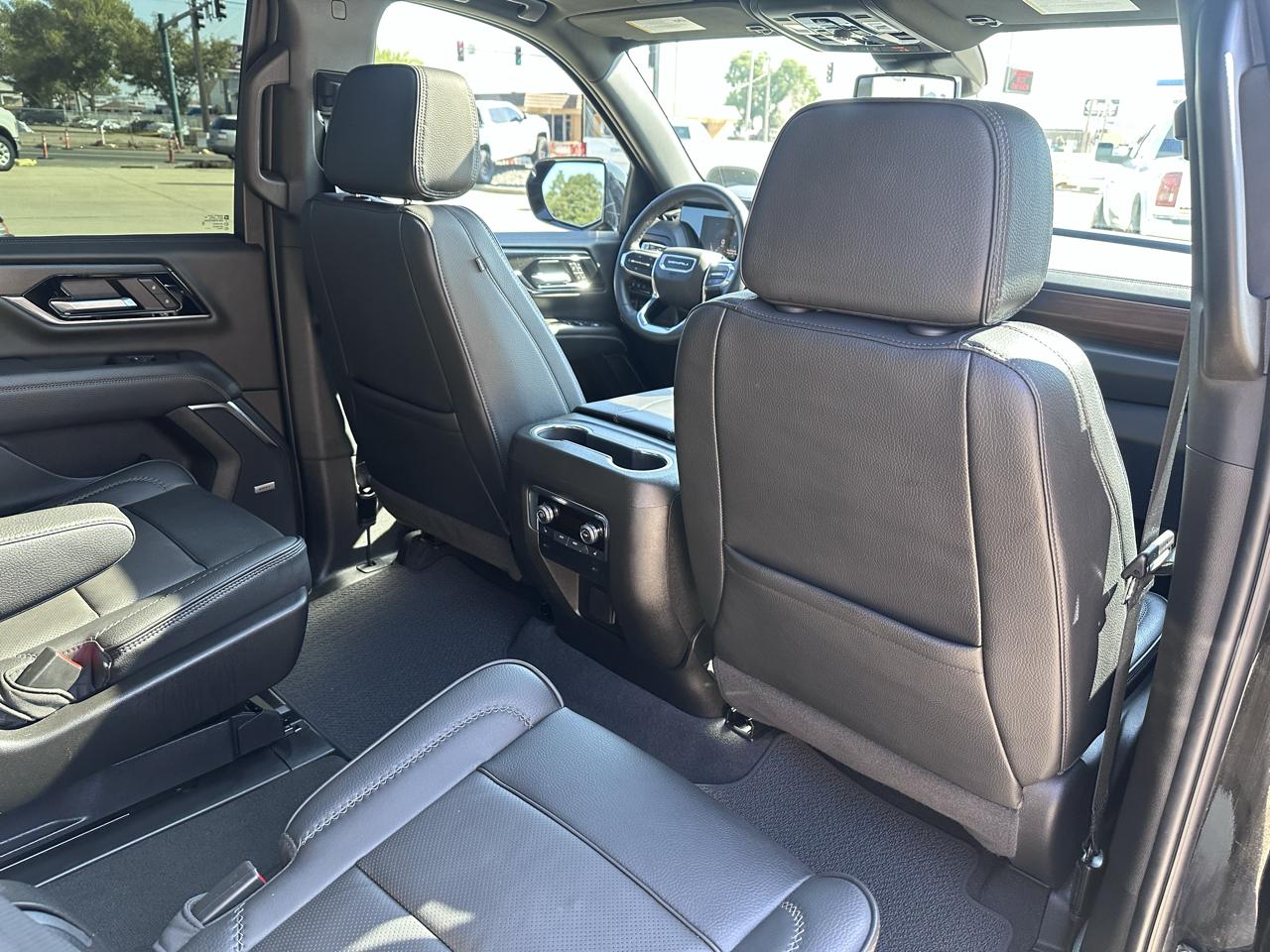 GMC Yukon Denali 4WD 2026