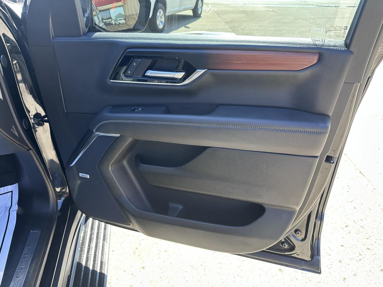 GMC Yukon Denali 4WD 2026