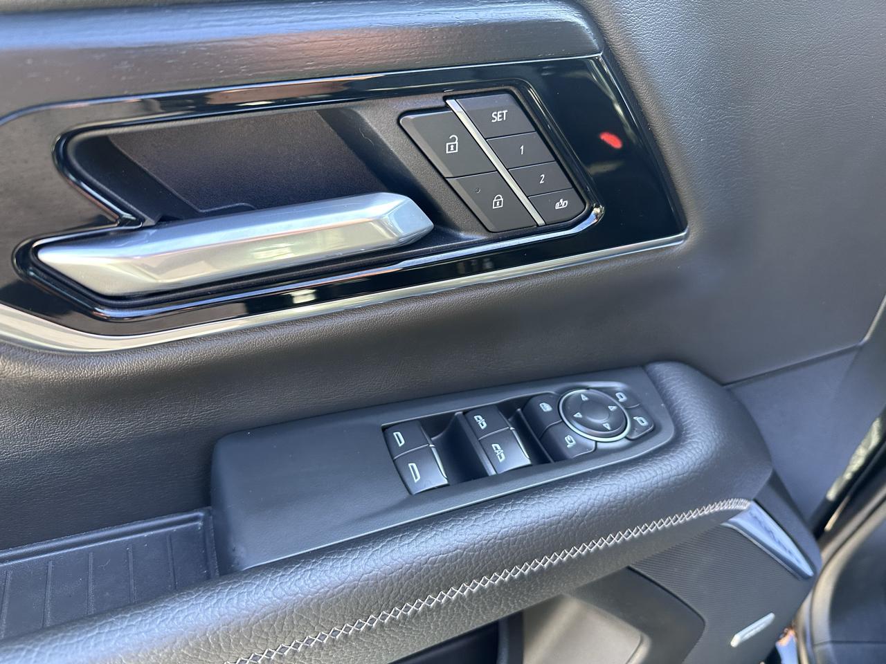 GMC Yukon Denali 4WD 2026