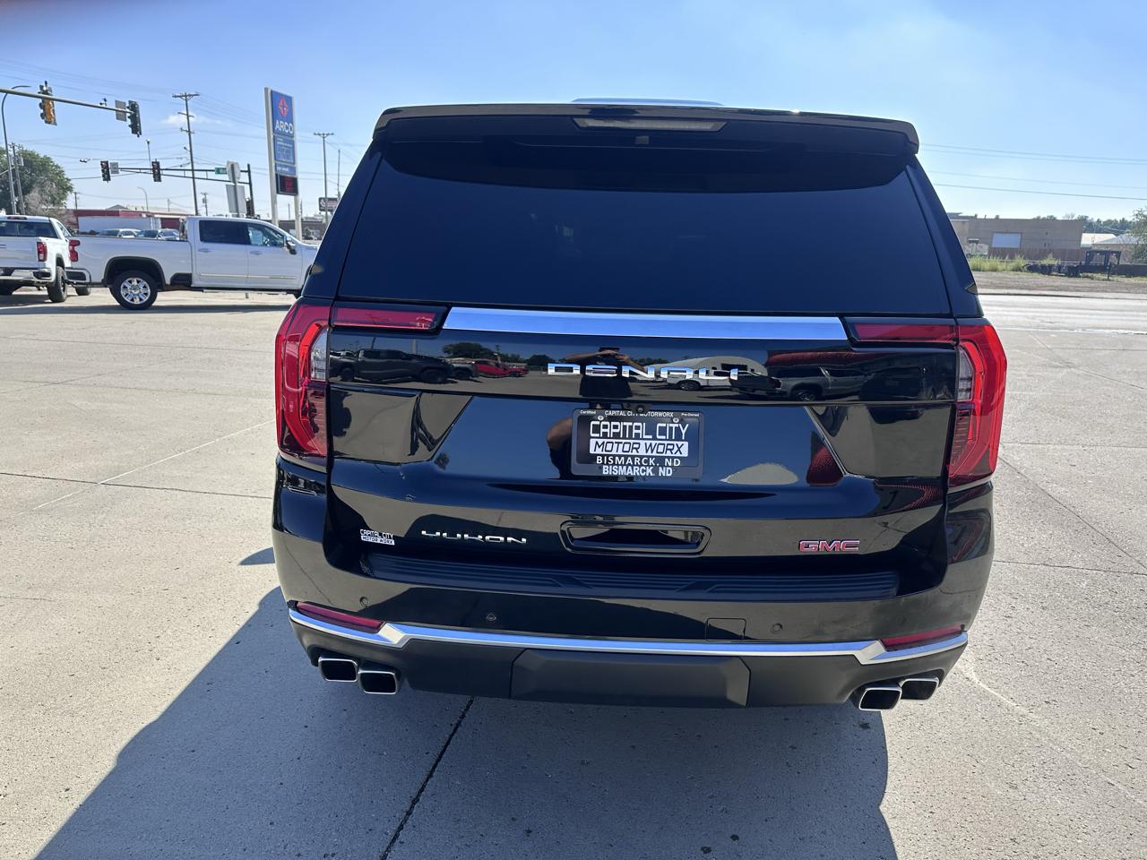 GMC Yukon Denali 4WD 2026