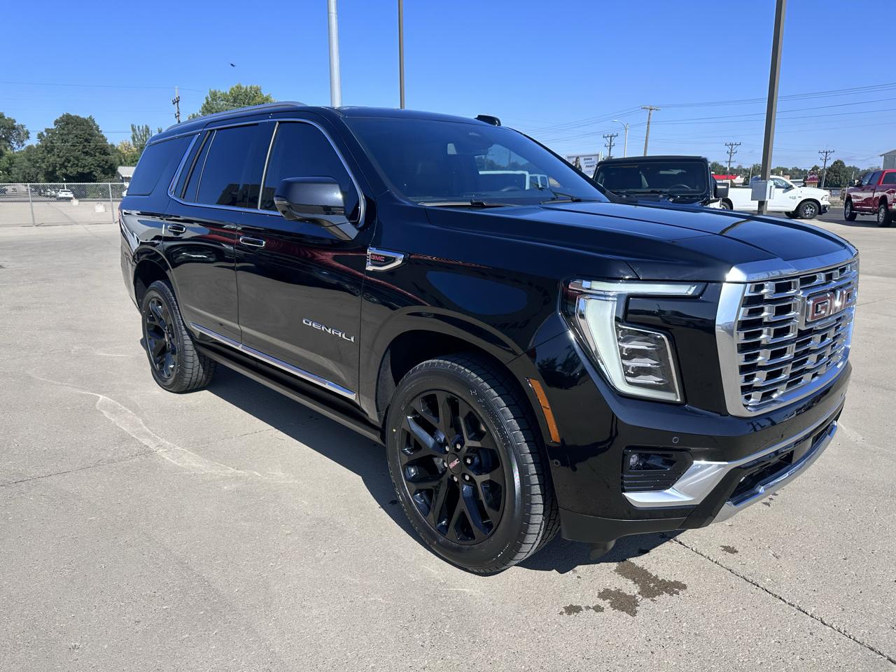 GMC Yukon Denali 4WD 2026