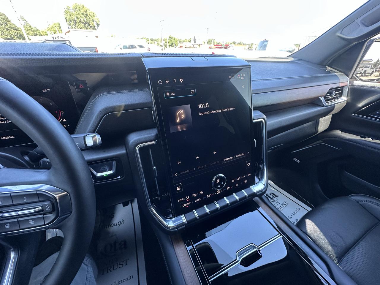 GMC Yukon Denali 4WD 2026