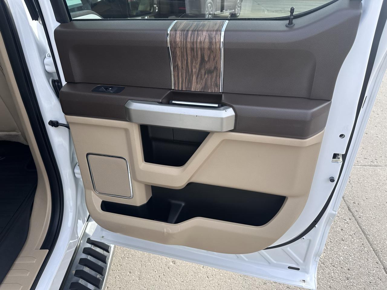 Ford F-150 Lariat 4WD SuperCrew 5.5' Box 2018