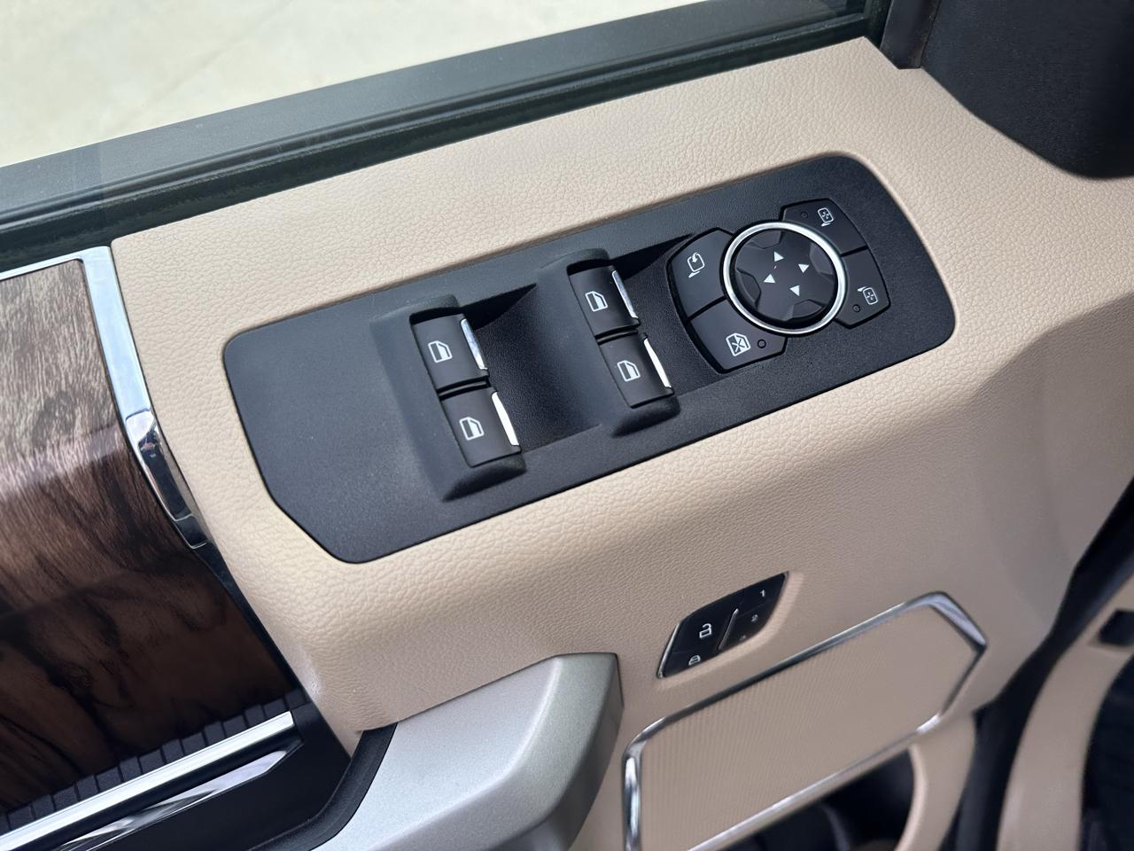 Ford F-150 Lariat 4WD SuperCrew 5.5' Box 2018
