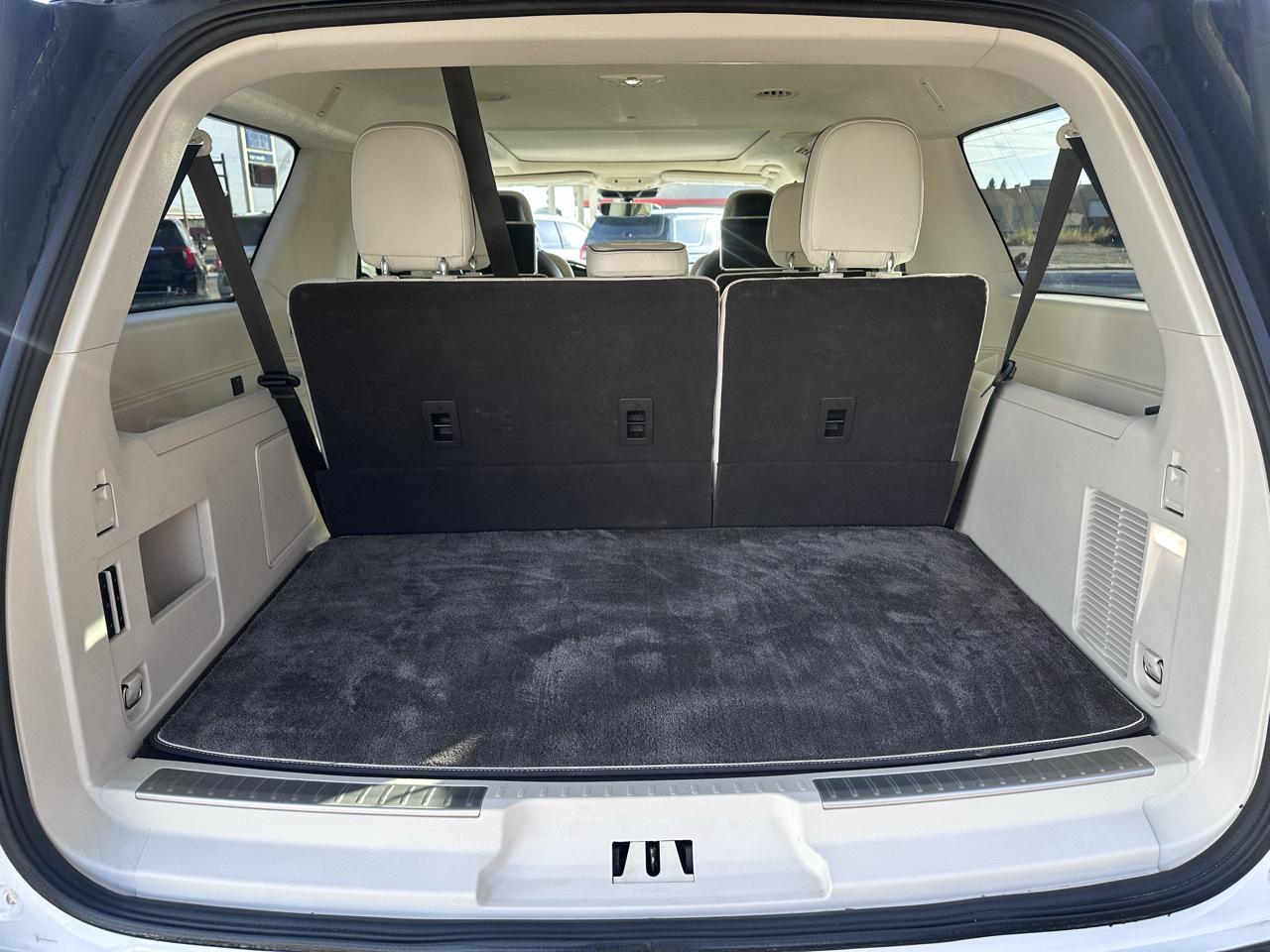 Lincoln Navigator L Black Label 4WD 2023
