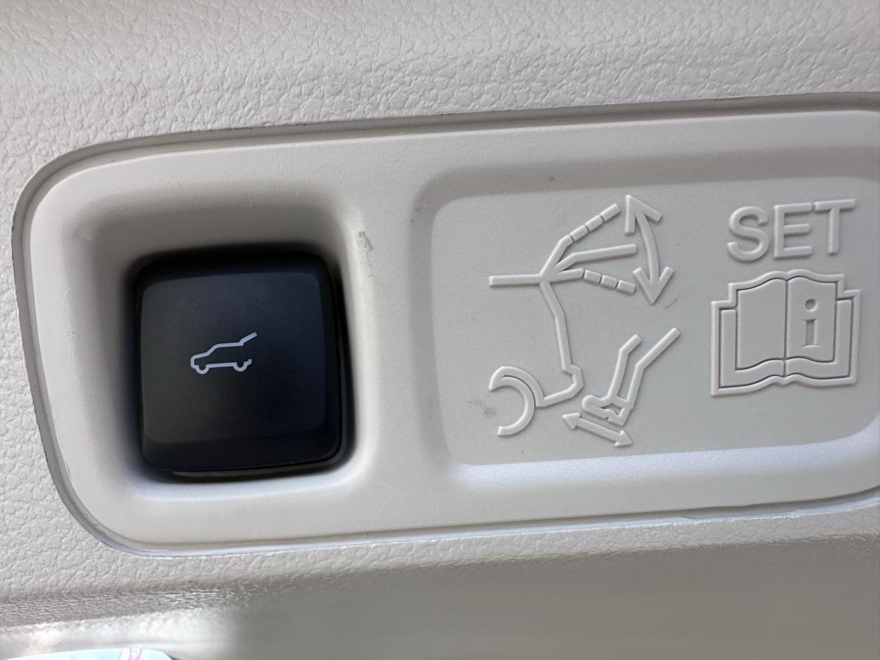 Lincoln Navigator L Black Label 4WD 2023