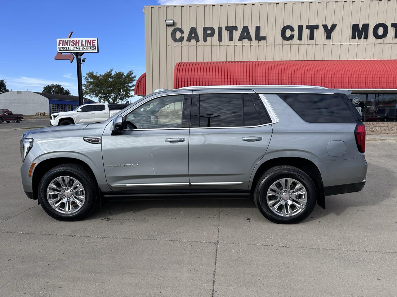 GMC Yukon Denali 4WD 2026