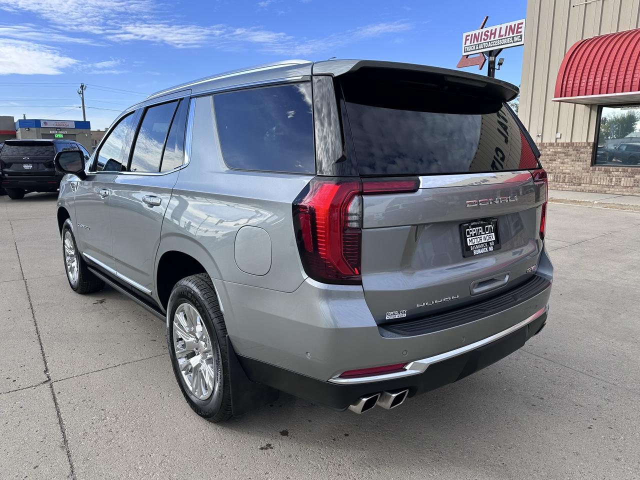 GMC Yukon Denali 4WD 2026