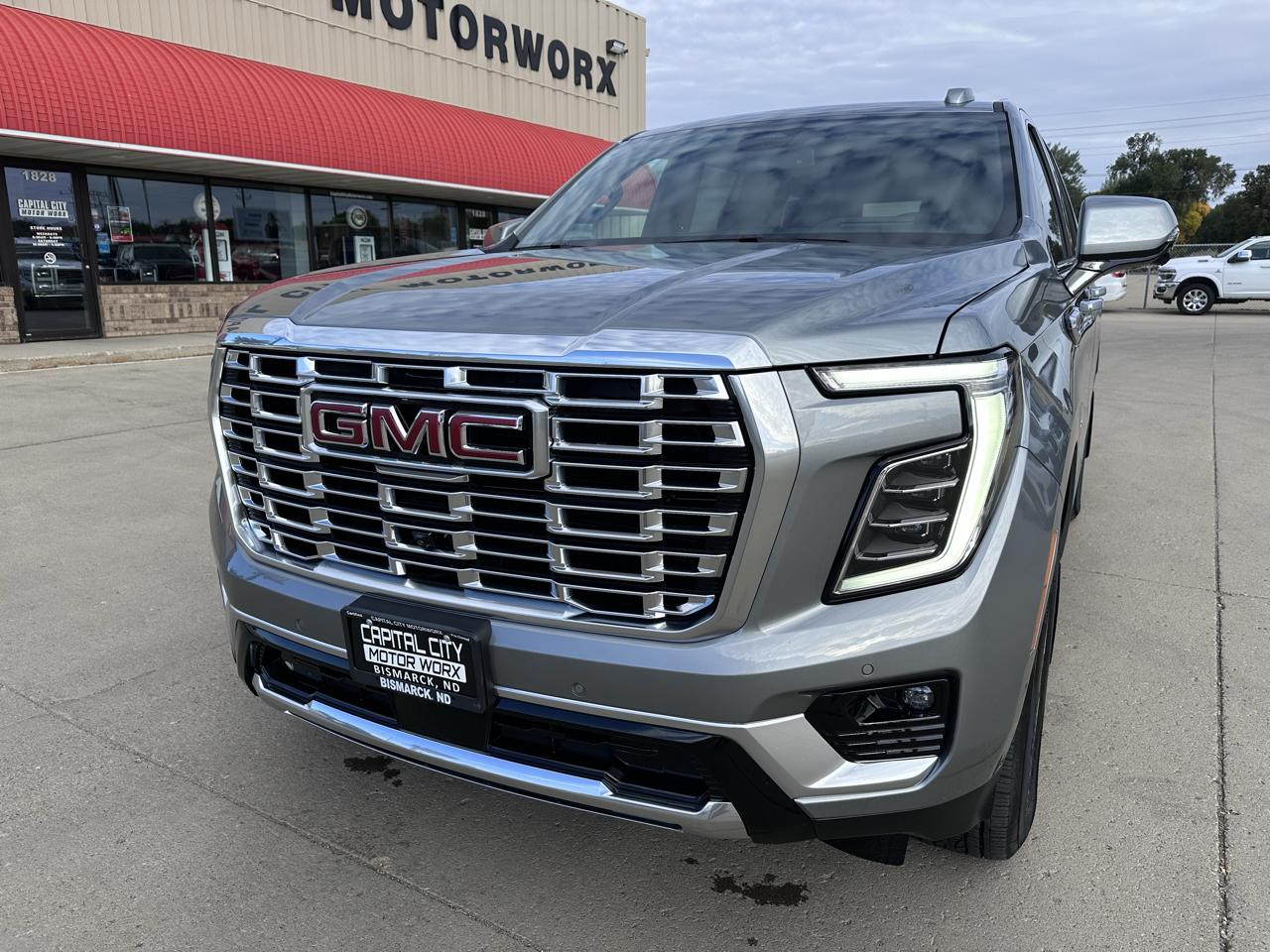 GMC Yukon Denali 4WD 2026