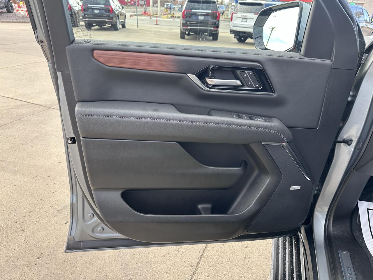 GMC Yukon Denali 4WD 2026