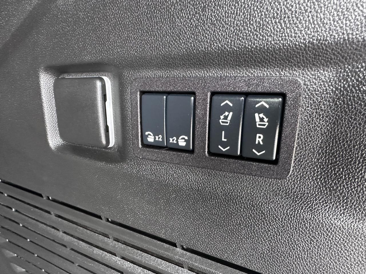 GMC Yukon Denali 4WD 2026
