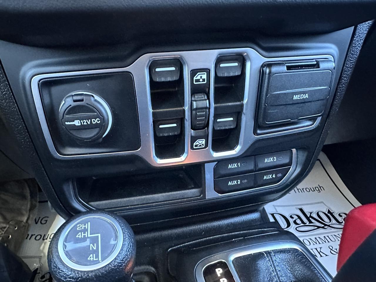 Jeep Wrangler Sahara 2024