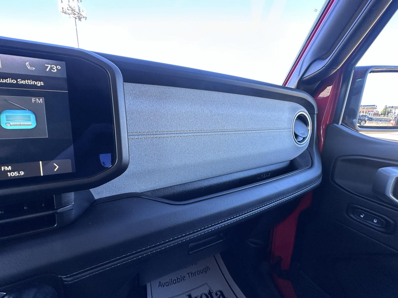 Jeep Wrangler Sahara 2024