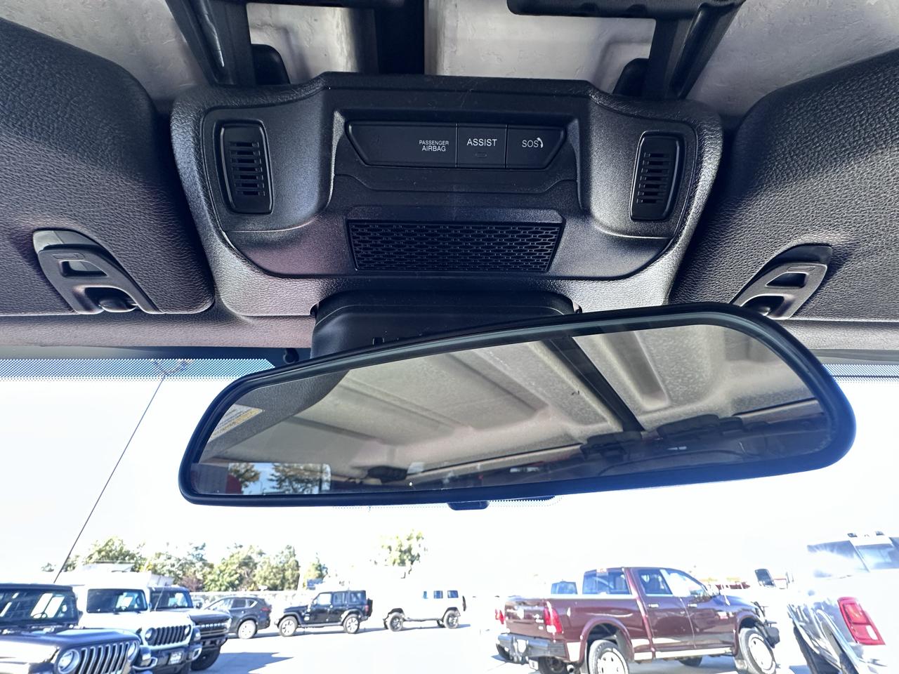 Jeep Wrangler Sahara 2024