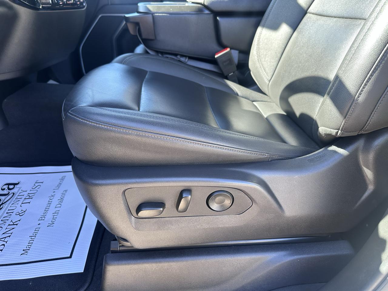 GMC Sierra 1500 SLT Crew Cab 4WD 2025