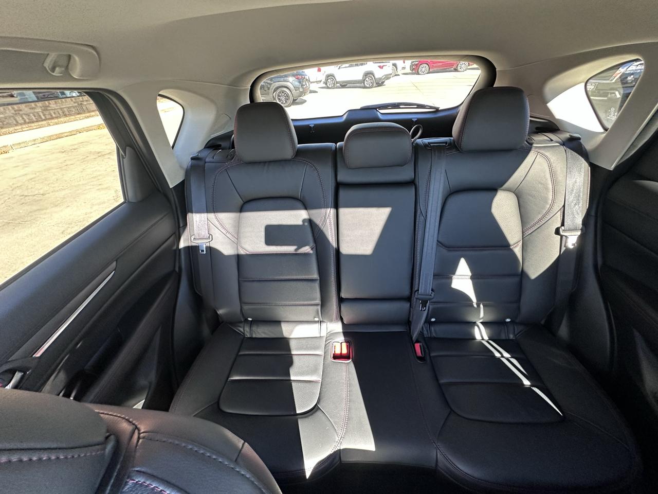 Mazda CX-5  2025