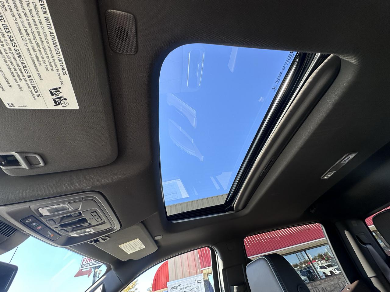 GMC Sierra 1500 Denali Crew Cab Short Box 4WD 2023