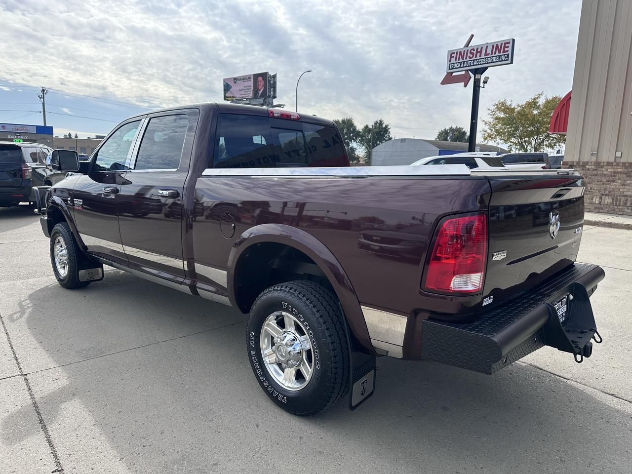 RAM 2500 Laramie Crew Cab SWB 4WD 2012