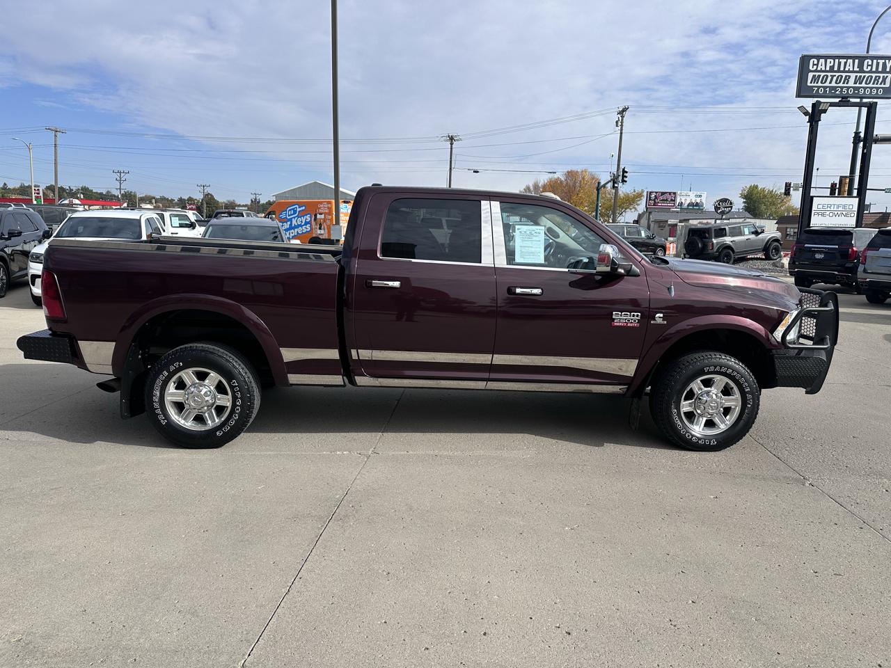 RAM 2500 Laramie Crew Cab SWB 4WD 2012
