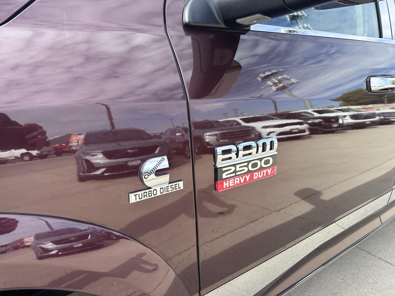 RAM 2500 Laramie Crew Cab SWB 4WD 2012