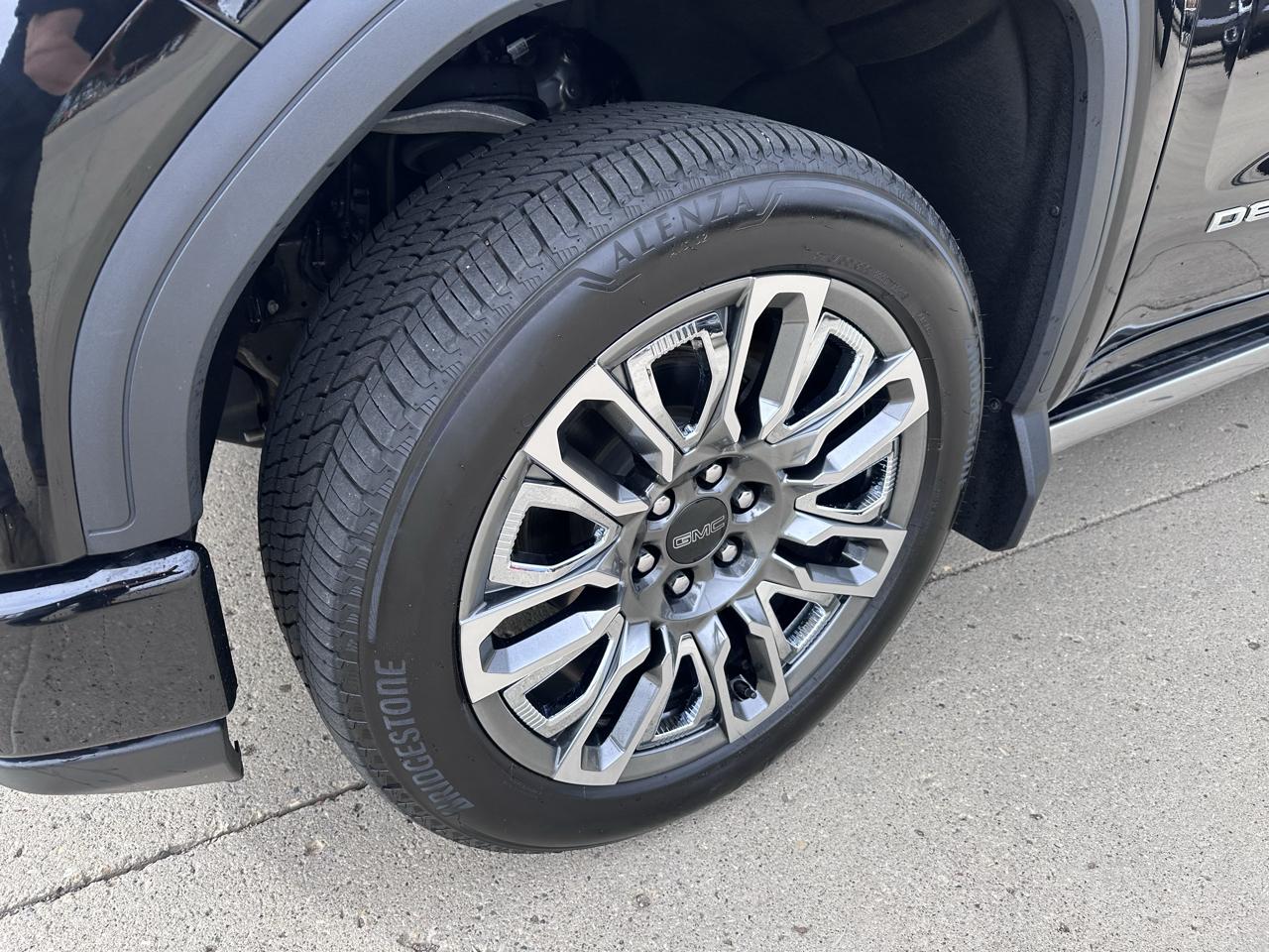 GMC Sierra 1500 Denali Ultimate Crew Cab 4WD 2026