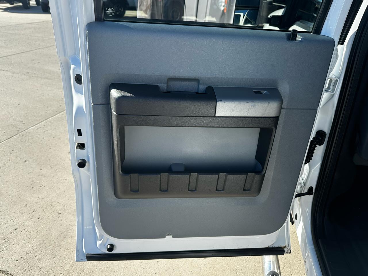 Ford F-250 SD XLT Crew Cab 4WD 2016