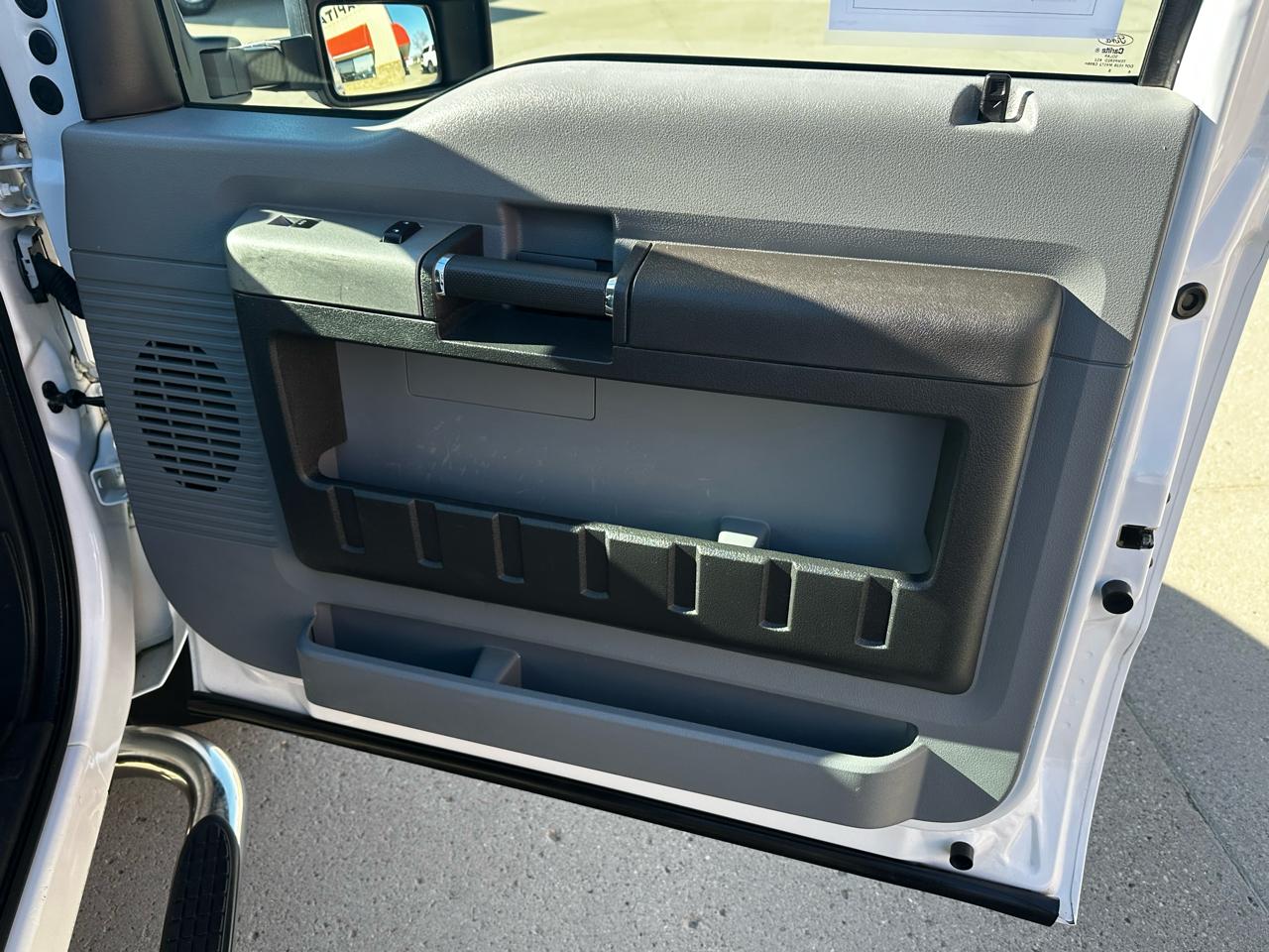 Ford F-250 SD XLT Crew Cab 4WD 2016