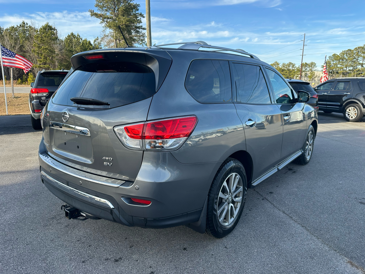 Nissan Pathfinder SV 4WD 2015