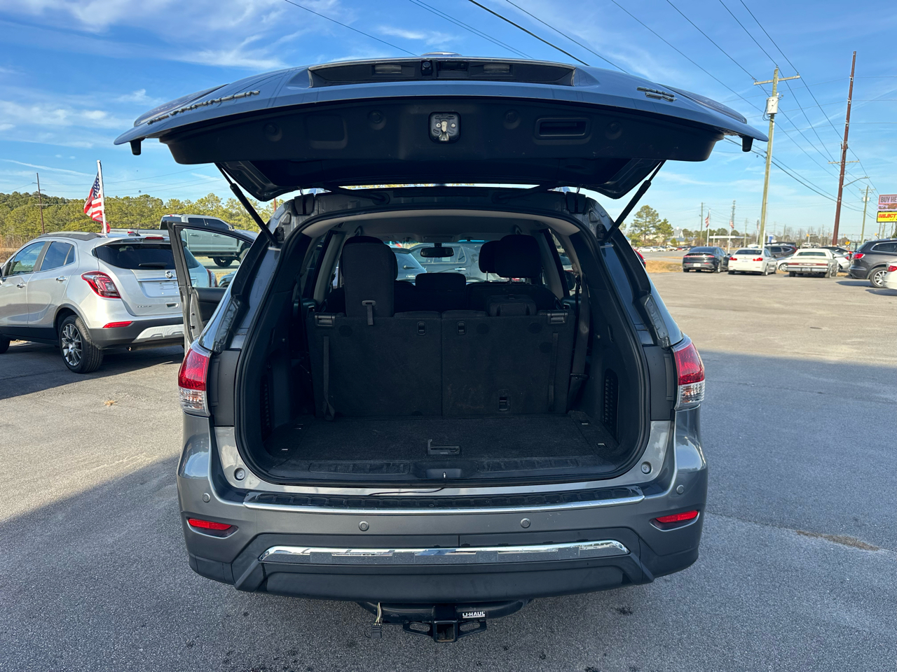 Nissan Pathfinder SV 4WD 2015