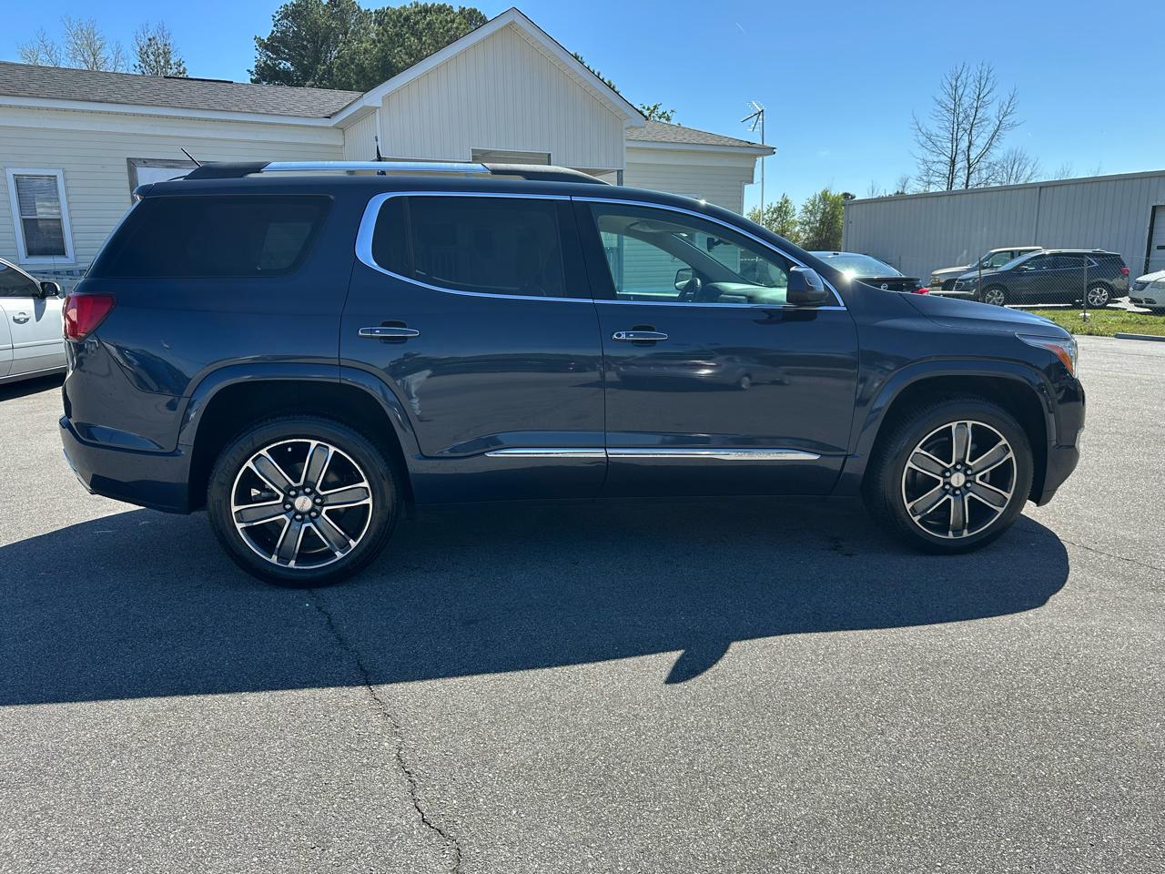 GMC Acadia Denali 2018
