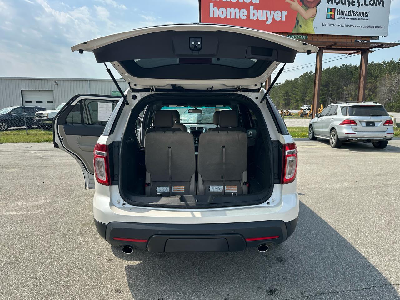 Ford Explorer XLT FWD 2013