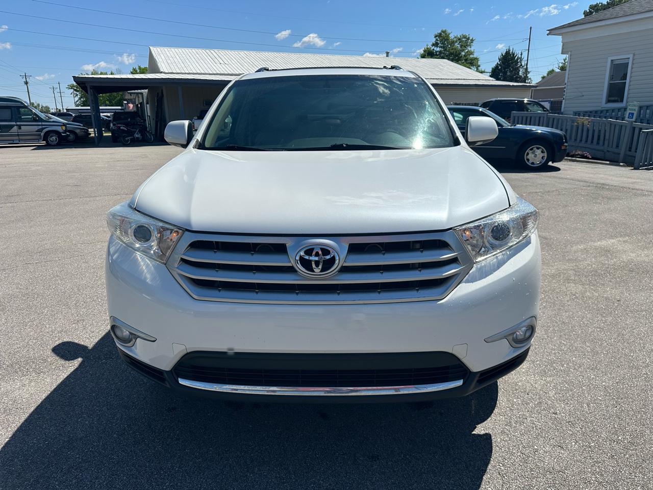 Toyota Highlander  2012